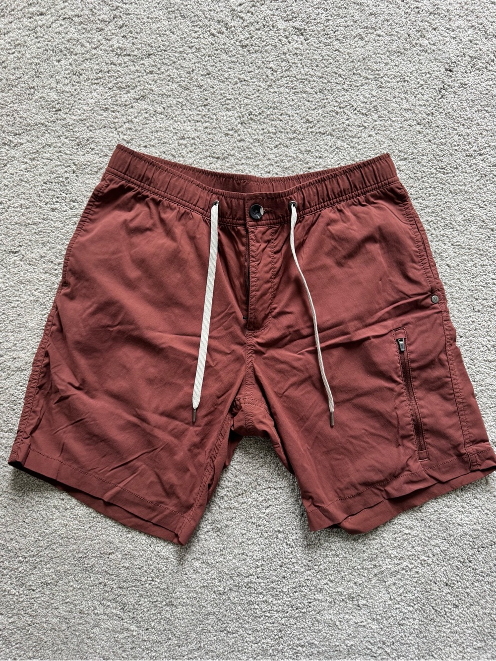 Men's Vuori Rust Drawstring AIM Shorts